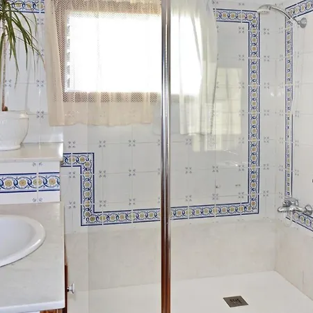 Pet Friendly In Selva With Kitchen * Selva (Mallorca)